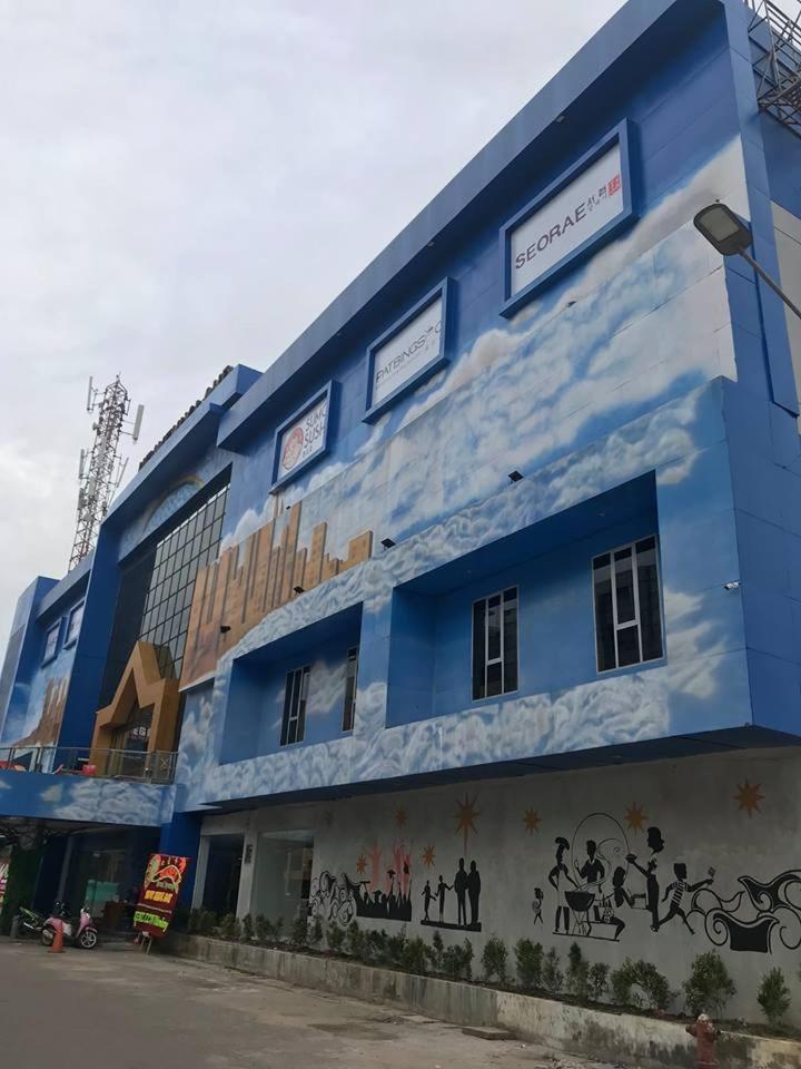 Heavenly Land Family Hotel Palembang Kültér fotó